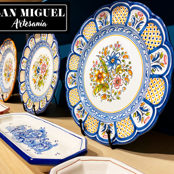 San Miguel Artesanía (Spanish traditional ceramics and pottery) Arts
