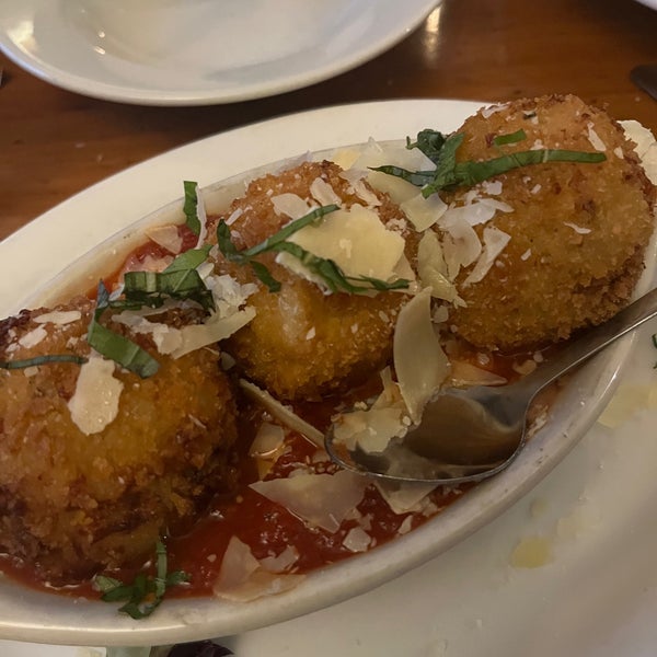 Dante's Pasta & Vino Italian Restaurant