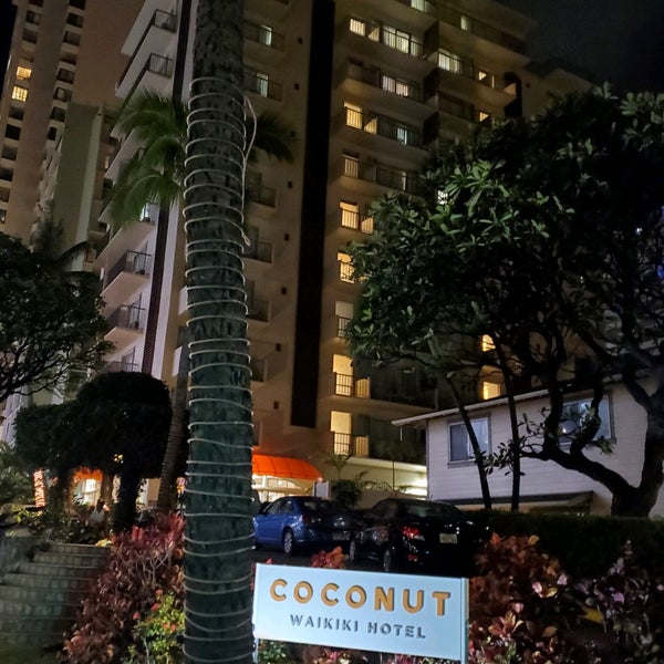 Снимок сделан в Coconut Waikiki Hotel пользователем 佐天 涙. 5/9/2021
