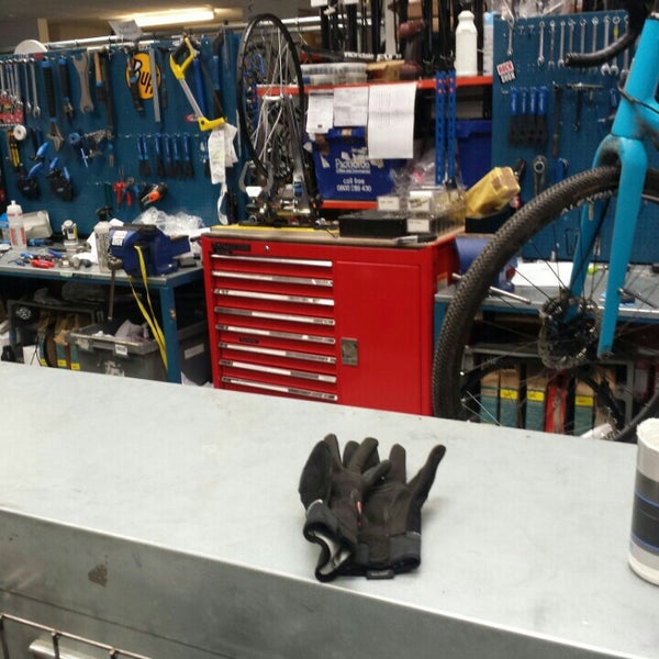 wimbledon evans cycles