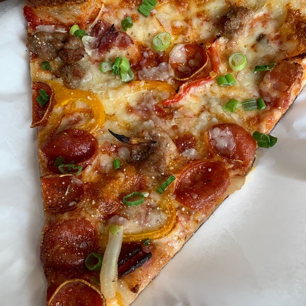 Photo taken at Tony&#39;s Coal-Fired Pizza &amp; Slice House by Kimberly H. on 12/17/2019