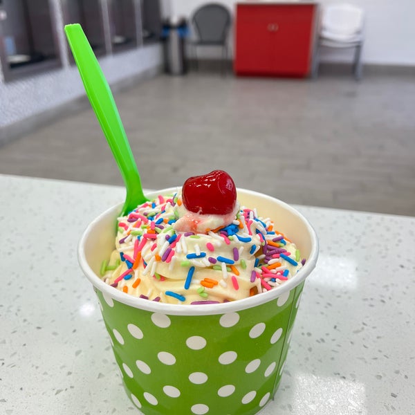 Bubble Tea, Creations Frozen Yogurt