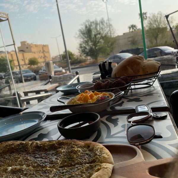 Photo prise au Non-Stop Breakfast par Abdulaziz le8/14/2023
