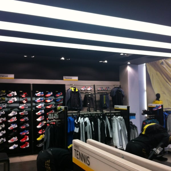 adidas sport performance store