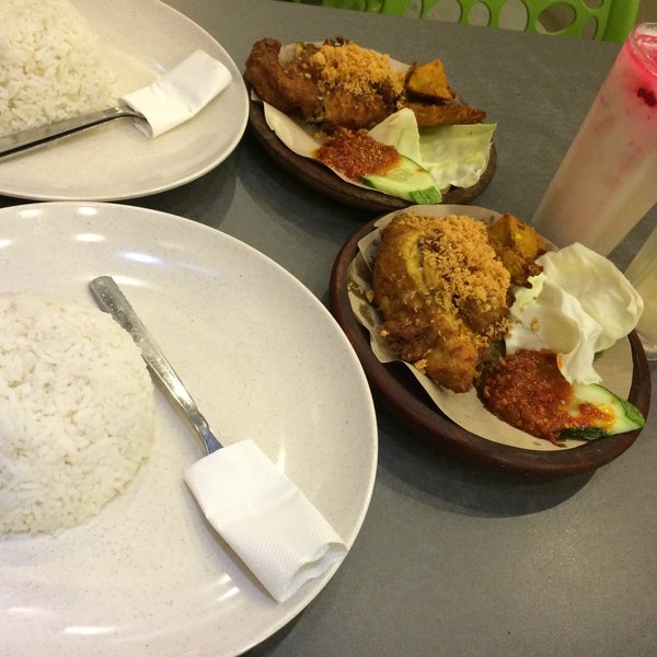 Photos At Dapur Penyet Putrajaya Asian Restaurant In Photo Taken At Dapur Penyet Putrajaya By Nurul Q On 3 4 2016