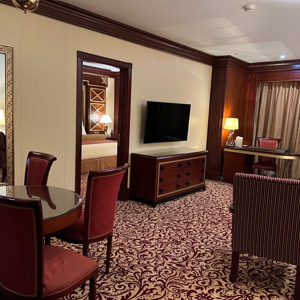 Photo prise au MÖVENPICK Hotel City Star Jeddah par Mansour le8/15/2022