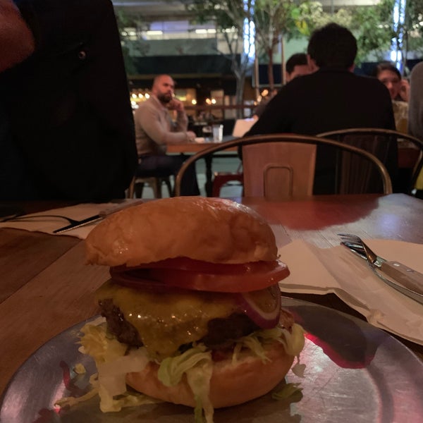 Photo taken at Stout Burgers &amp; Beers by Mansour on 12/1/2018