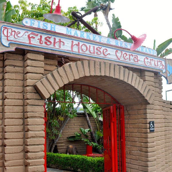 Fish House Vera Cruz Seafood Restaurant in San Marcos