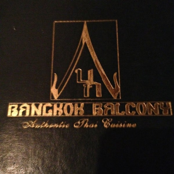 รูปภาพถ่ายที่ Bangkok Balcony โดย Adam S. เมื่อ 12/22/2012