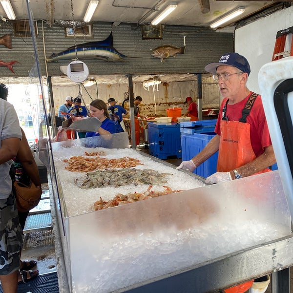 Katie's Seafood Market Fish Market in Galveston Harbor