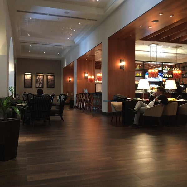 รูปภาพถ่ายที่ Panama Marriott Hotel โดย Ro เมื่อ 3/2/2016