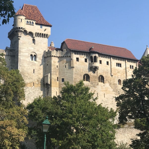 Foto tomada en Burg Liechtenstein  por Yasemin S. el 8/22/2018