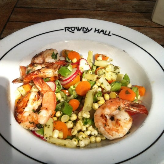 The Grilled Shrimp Salad is delicious!