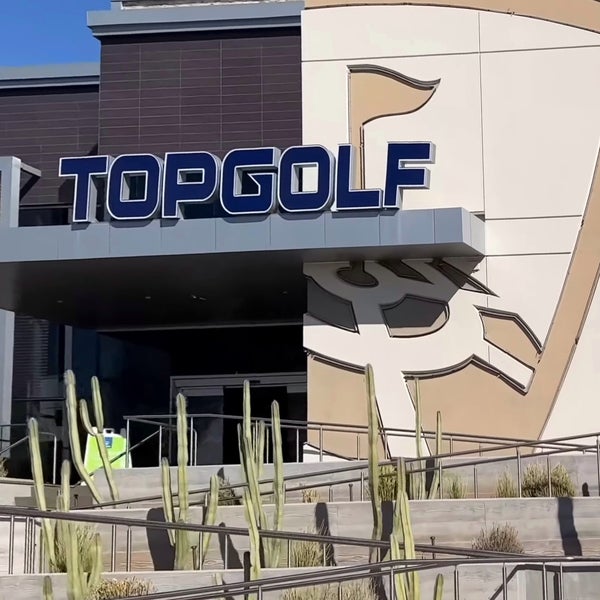 Topgolf at 12 minutes drive to the south of Gilbert dentist Scott Condie Dentistry