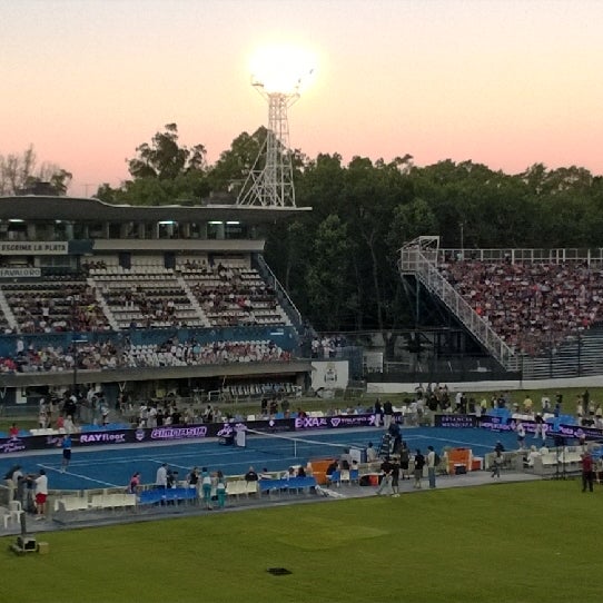 12/7/2013에 marianela p.님이 Estadio Juan Carmelo Zerillo (Club de Gimnasia y Esgrima de La Plata)에서 찍은 사진