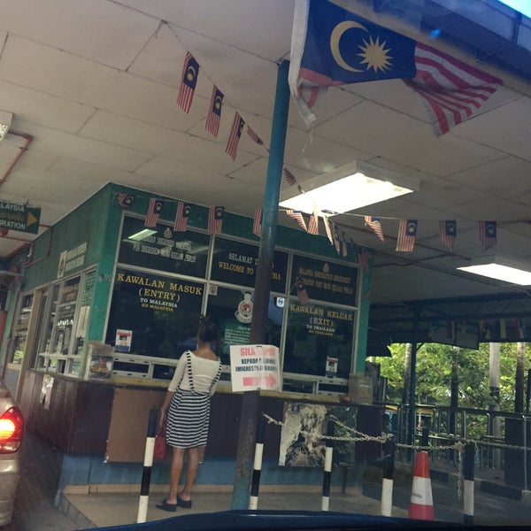 Photos At Jabatan Imigresen Malaysia