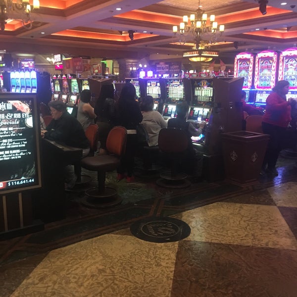2/20/2016 tarihinde S. Bora B.ziyaretçi tarafından Thunder Valley Casino Resort'de çekilen fotoğraf