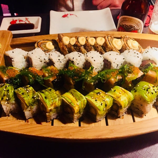 Photo prise au Sushi Palace par Eskify le5/22/2018