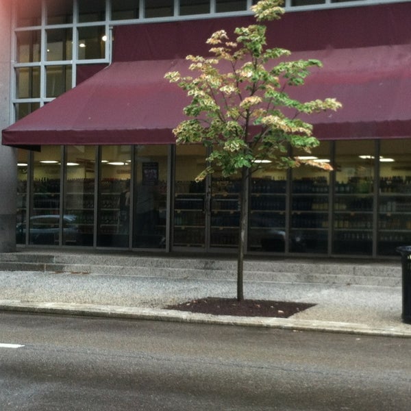 Wine and Spirits Store 207 Fifth and Forbes Corridor Pittsburgh, PA