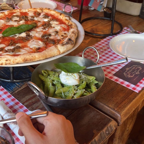 Photo taken at LA RUSTICA Pizzeria by O A. on 5/6/2024