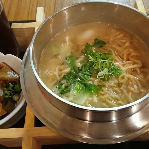 茗鑫台南美食 Taiwanese Restaurant In 新宿区