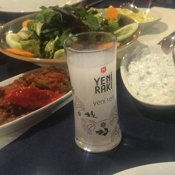 Foto diambil di Kalikratya Balık Restaurant oleh 𐰚𐰼𐰇𐰏  𐱃𐰖𐰀𐰭𐰺𐰱 . pada 11/24/2021