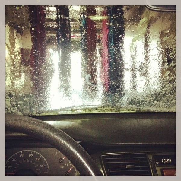 Great bear car wash Mayfair Philadelphia, PA