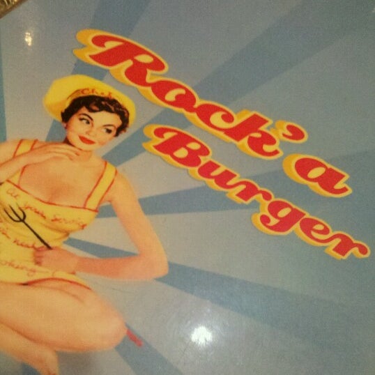 Photo taken at Rock&#39;a Burger by Thiago S. on 9/24/2012