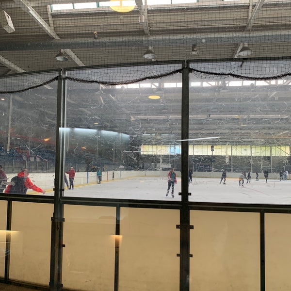 Fotos bei Eissporthalle Darmstadt 1 Tipp