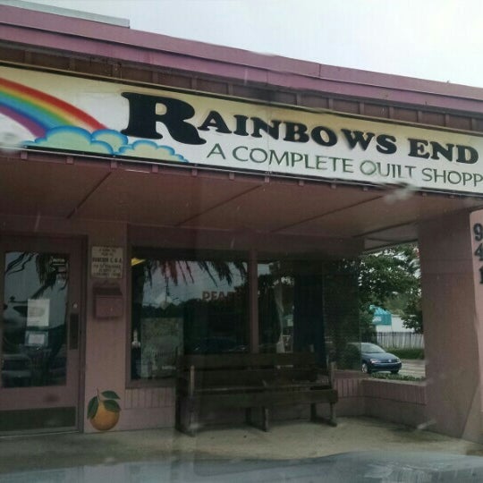 Rainbow's End Quilt Shoppe 2 tips