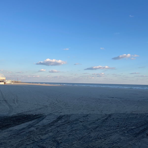 Atlantic City Beach - 41 tips from 8908 visitors