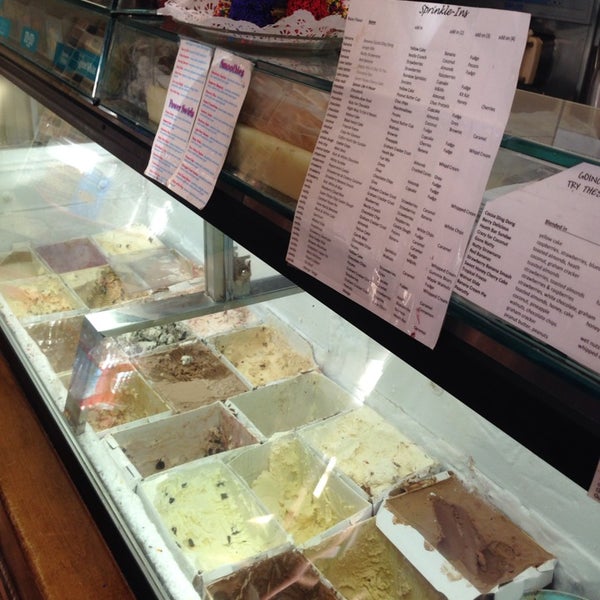 Sprinkles Ice Cream Parlor in Potomac