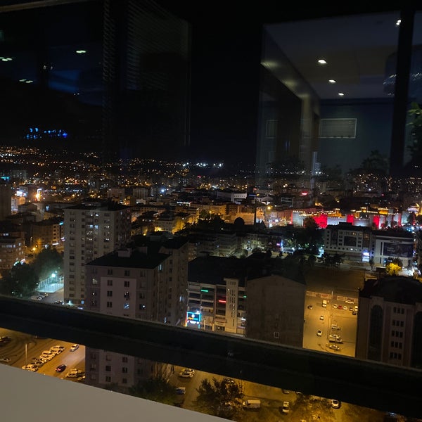 Photo taken at Radisson Blu Hotel, Roof Lounge by Kübra G. on 10/7/2023