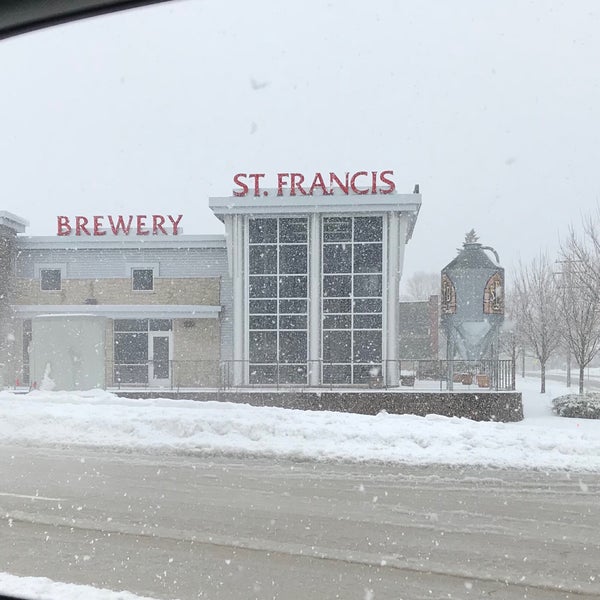 4/15/2018에 J. D. L.님이 St. Francis Brewery &amp; Restaurant에서 찍은 사진