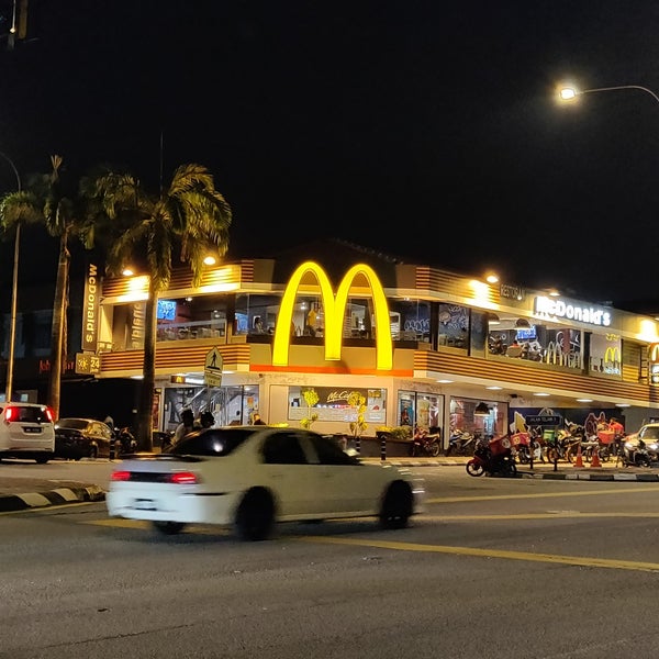 Maybank Bangsar Baru Bank In Kuala Lumpur