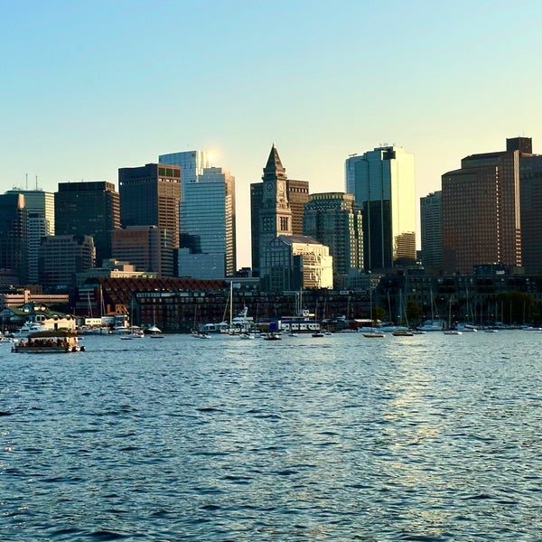 รูปภาพถ่ายที่ Boston Harbor Cruises โดย Earl W. เมื่อ 7/29/2023