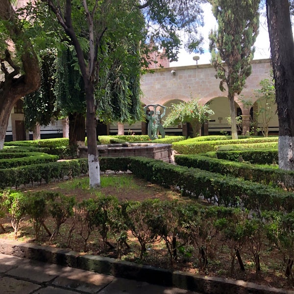 Photo taken at Conservatorio de las Rosas by Abril L. on 8/14/2022