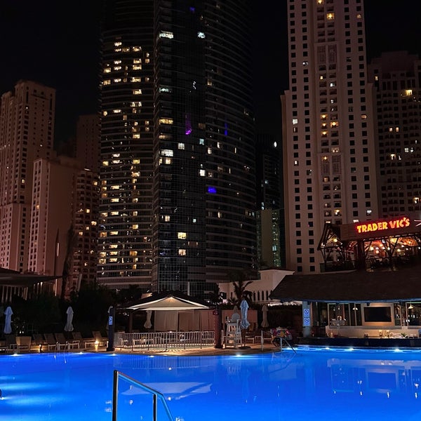 Photo taken at Hilton Dubai Jumeirah by Ghala 🍒 on 5/4/2024