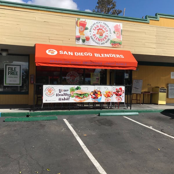 San Diego Blenders Rolando'da Meyve Suyu Barı