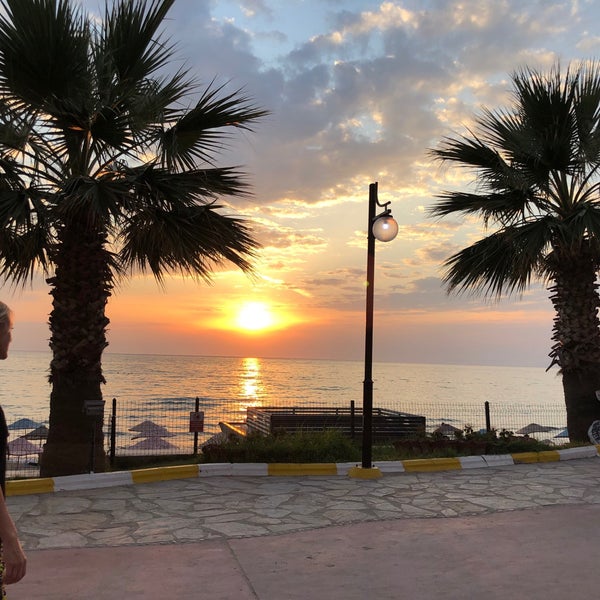 7/16/2019 tarihinde Ayhan T.ziyaretçi tarafından Palm Beach Cafe &amp; Restaurant'de çekilen fotoğraf