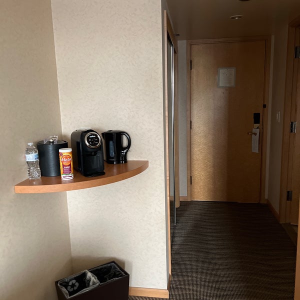 Photo taken at Pan Pacific Vancouver by Gordon G. on 4/7/2022