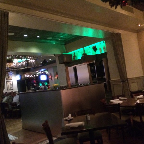 11/24/2015にGordon G.がRosie McCann&#39;s Irish Pub &amp; Restaurantで撮った写真