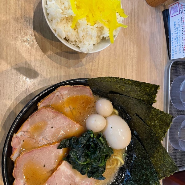 Photos At 横濱家系ラーメン 海老名家 海老名 0 Tips