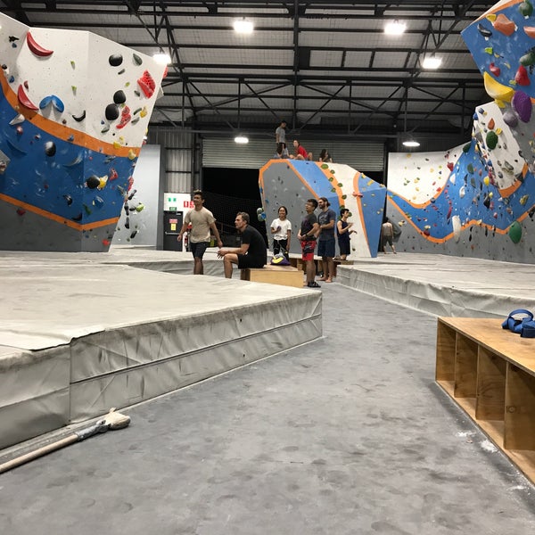 Sydney Indoor Climbing Gym Climbing Gym in St Peters