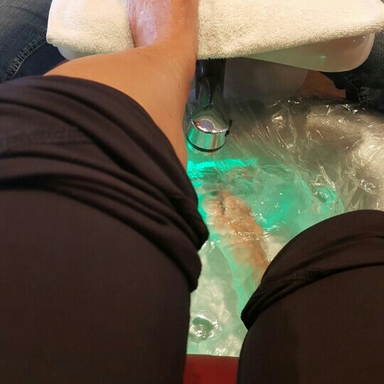 Yvonne's Nails Glenmoor Fremont, CA