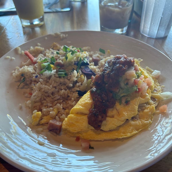 Paniolo omelet w/ fried rice