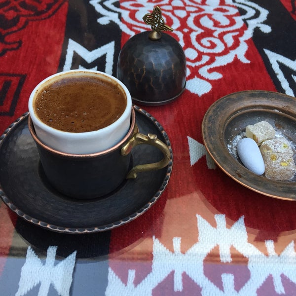 10/8/2020にSerhatがBüdeyri Âlâ Cafeで撮った写真