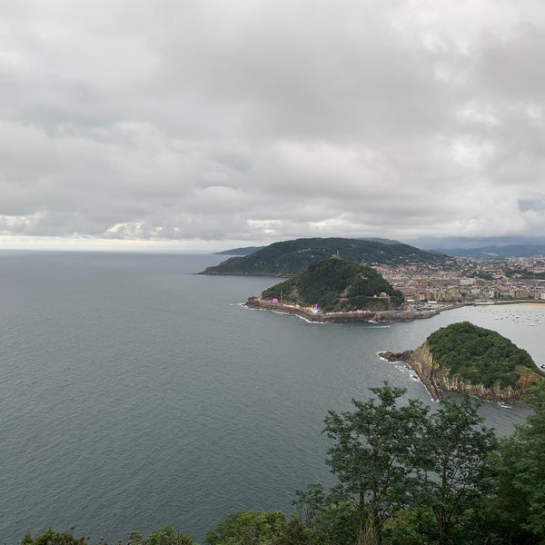 Explore Mount Igeldo