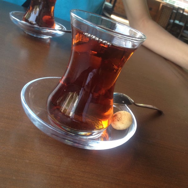 Foto scattata a Old Bear Coffee Co. da Buğra D. il 8/23/2017