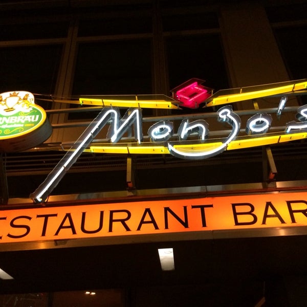 Das Foto wurde bei Mongo’s Restaurant München von Geir M. am 1/19/2014 aufgenommen